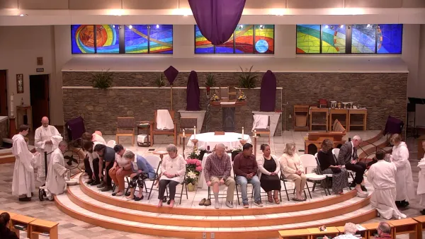 Bilingual Mass of the Lord’s Supper (Holy Thursday) - April 6, 2023 | Misa Bilingue de la Cena del Señor (Jueves Santo)